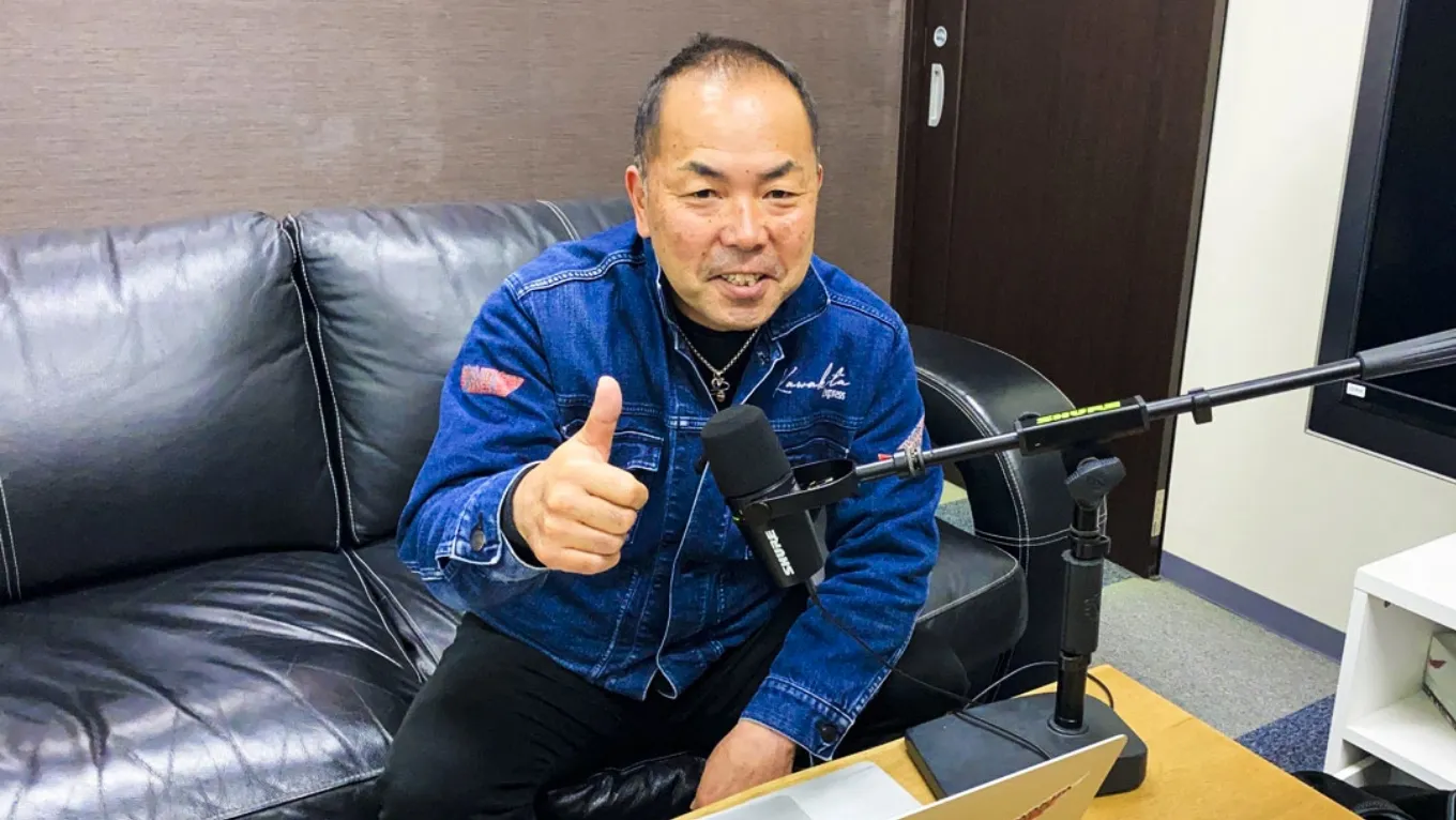 株式会社カワキタエクスプレス 川北辰実さんの取材風景