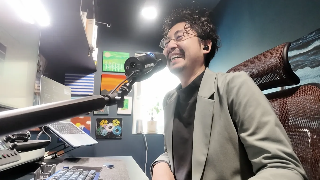 ワークログ株式会社 山本純平さんインタビューの様子