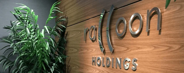 株式会社ラクーンホールディングス